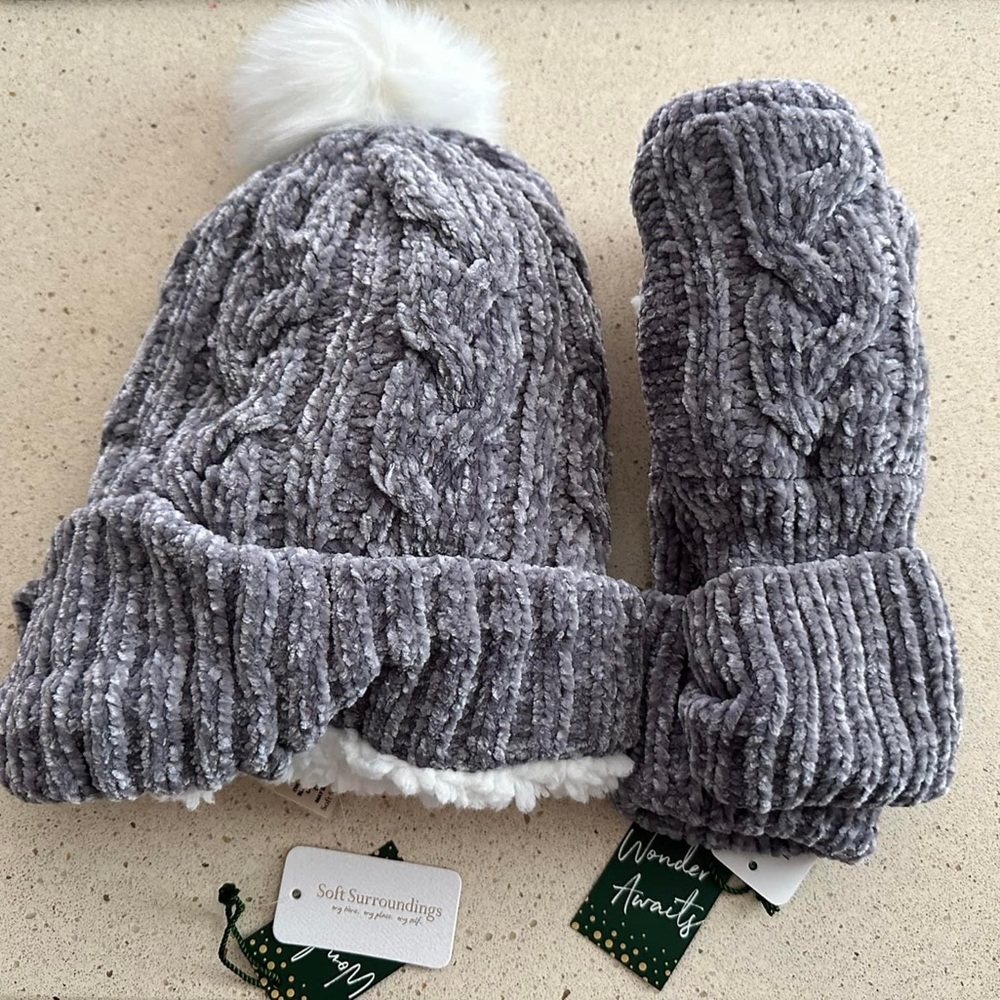 NWT! Soft Surroundings beanie and arm warmers
